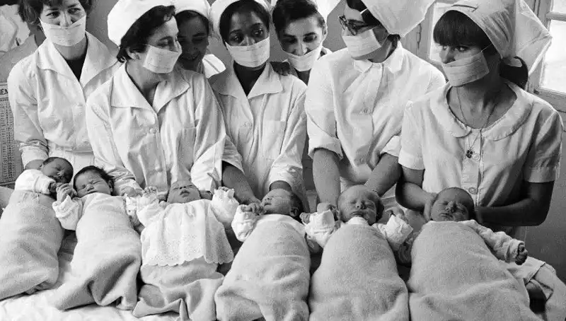 70 Yıl Sonra Hastanedeki Karışıklık Çözülüyor: Kayıp Kardeşlerin Buluşması