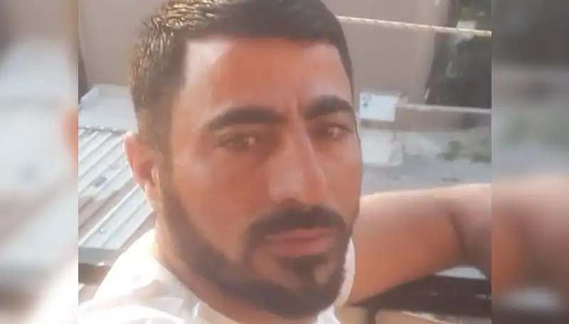 Annesinin Tanıdığına Kayıp Kılıcıyla Saldıran Genç, Ölüme Sebep Oldu