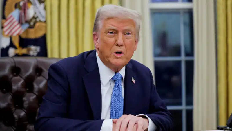 Trump'tan Şaşırtan Açıklama: İran'dan Petrol Alan Ülkelere Yaptırımlar Geliyor!