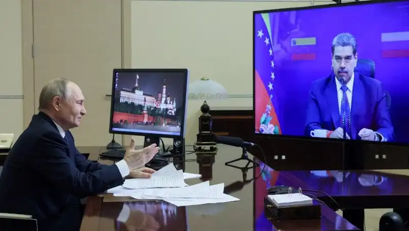 Rusya'dan Maduro'ya Özel Davet: Putin'den 9 Mayıs Gününde Sürpriz Görüşme