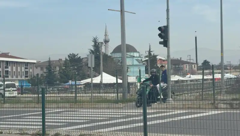 Yaya Geçidinde Motosikletlere Cezalar Yağdı, Sürücüler Uyarıldı!