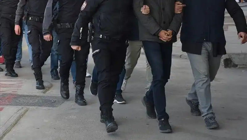 Türkiye genelinde DAEŞ'e büyük darbe: 27 gözaltı kararı alındı