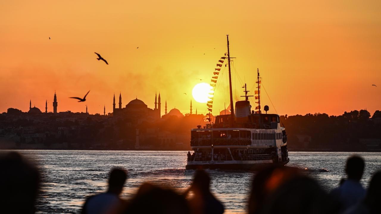 Türkiye'de Turizm Gelirinde Rekor!