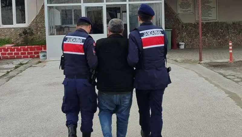 8 Yıldır Aranan Zanlı, Gözaltına Alındı ve Cezaevine Gönderildi